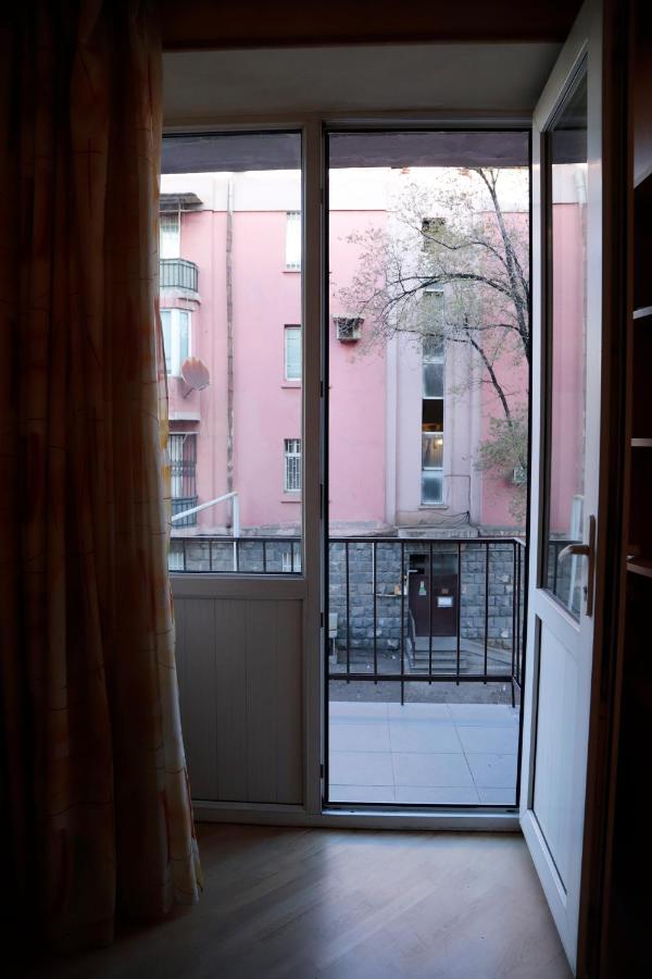 Am Studio Appartement Jerevan Buitenkant foto